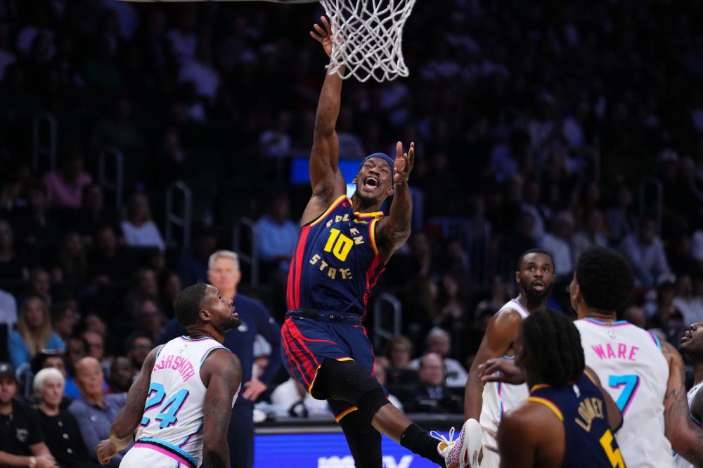 晃开身体后 晃开身体后